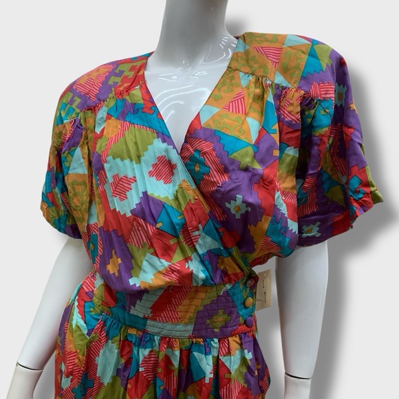 Vintage Stewart Sport Silk Wrap Jumpsuit Sz M Pink Purple Geometric V Neck READ - Picture 1 of 16